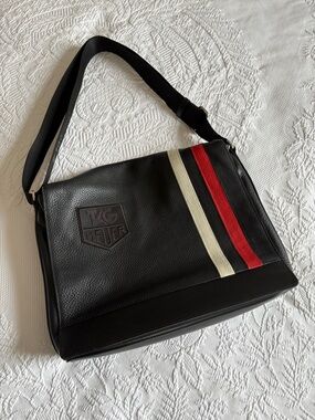 Tag Heuer Crossbody messenger bag pebbled leather luxury black Men’s